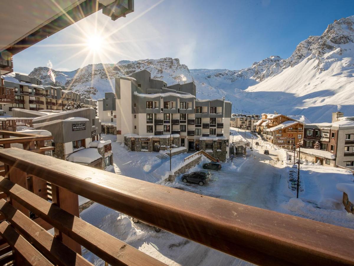 Le Curling B-20 * Tignes